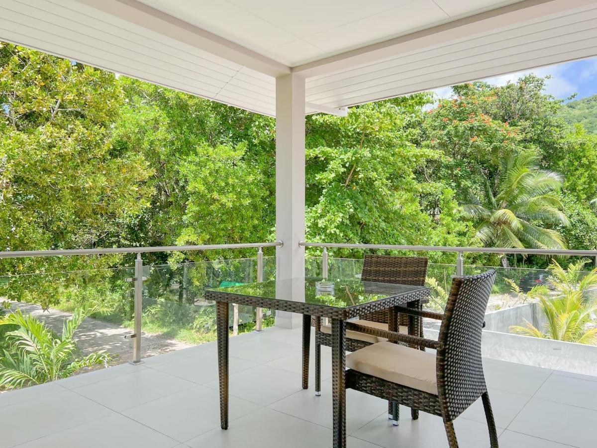 Palm Holiday Apartments Grand Anse  Exterior photo