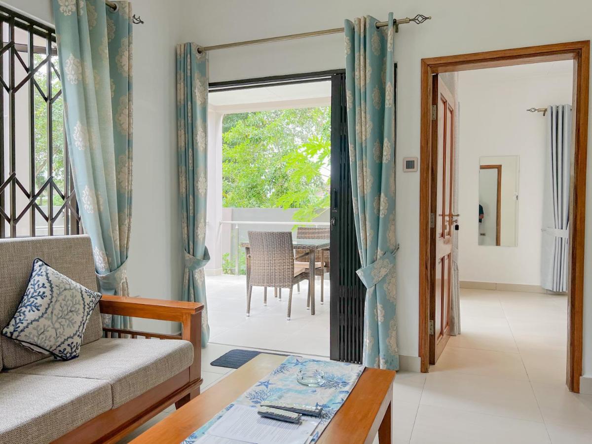 Palm Holiday Apartments Grand Anse  Exterior photo