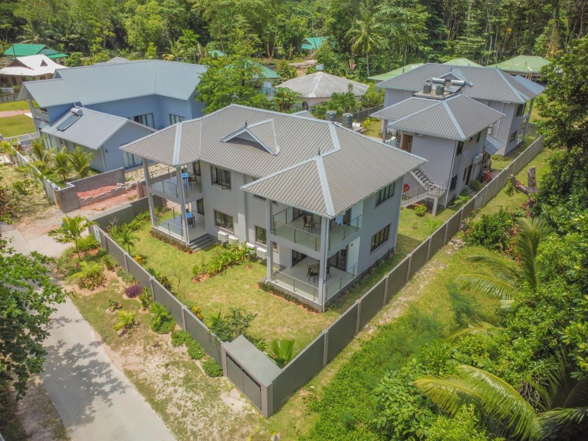 Palm Holiday Apartments Grand Anse  Exterior photo